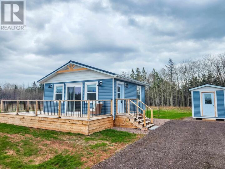 Property Photo: 543 Ives Point PE C0B 1T0