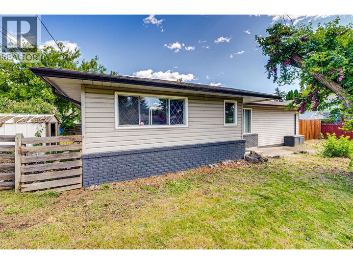 Property Photo:  1309 43 Street  BC V1T 7R7 