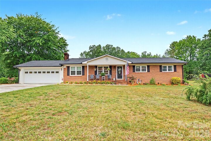 Property Photo:  1070 Legion Club Road  NC 28146 