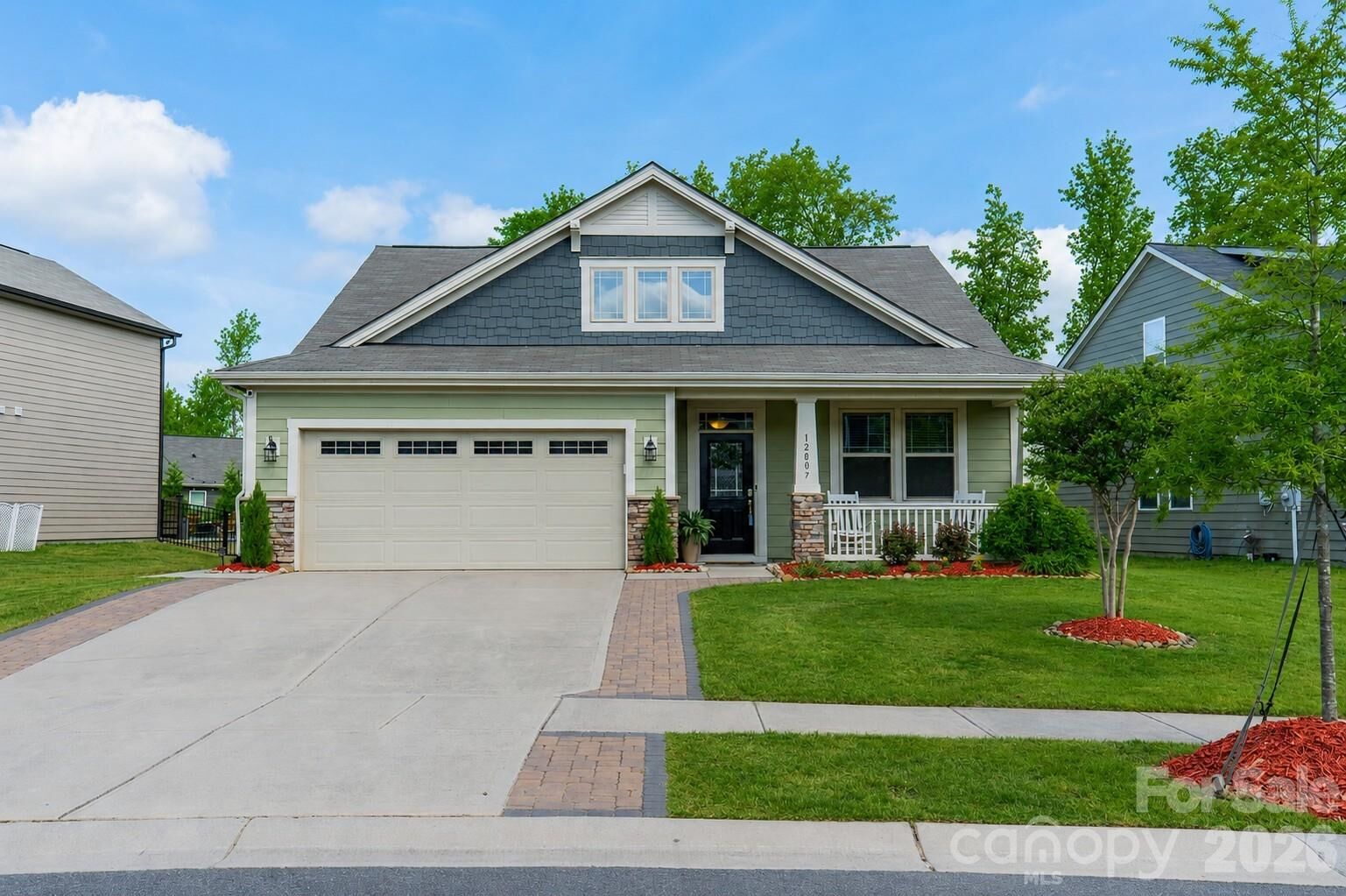 Property Photo:  12807 Heath Grove Drive  NC 28078 