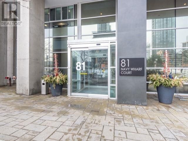 Property Photo:  81 Navy Wharf Court 3009  ON M5V 3S2 