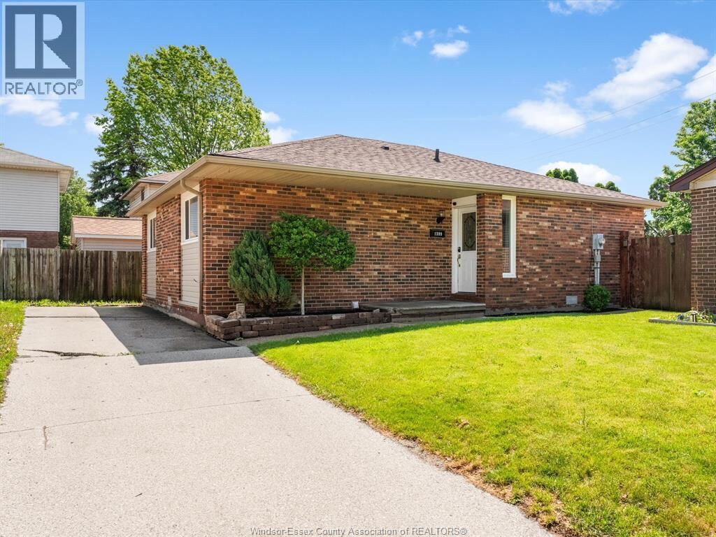 Property Photo: 1399 Copperfield Place ON N9S 4G8