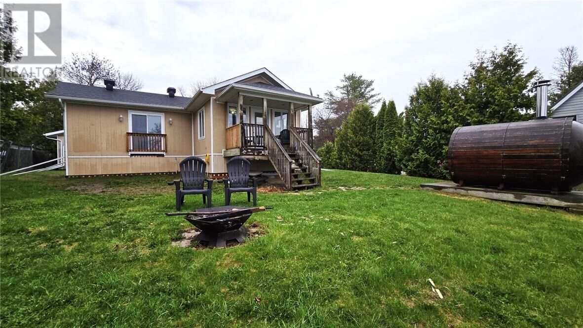 Property Photo:  11 Joseph  ON P0M 1L0 