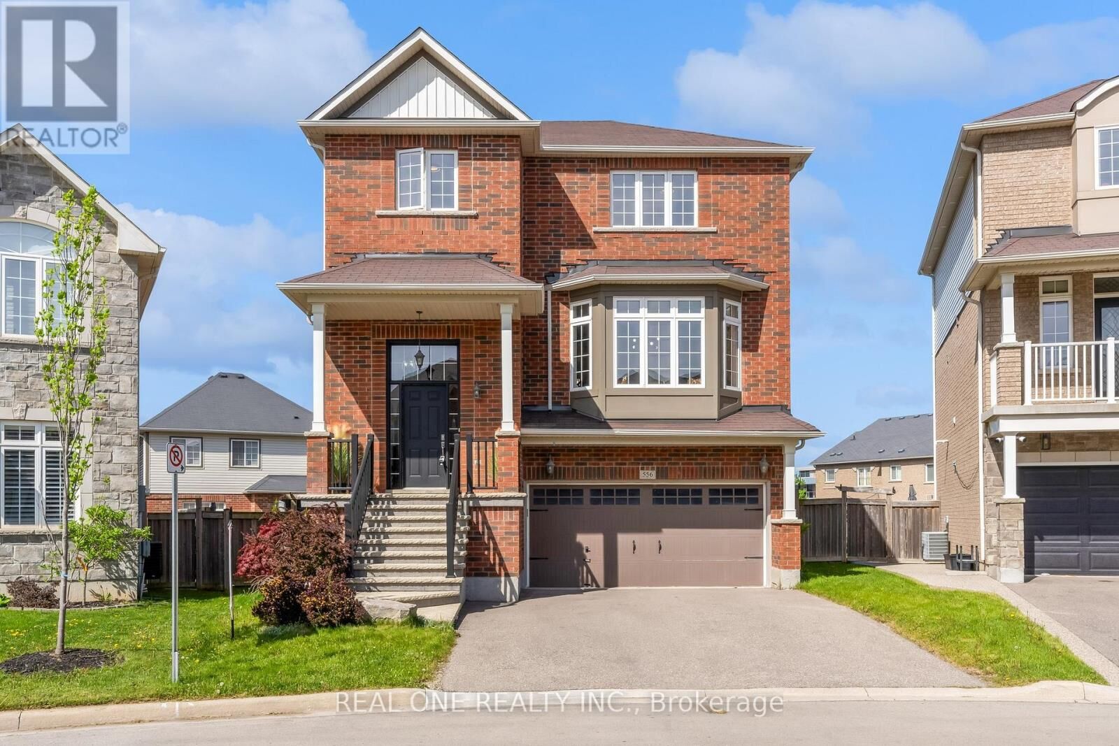 Property Photo:  556 Sanderson Crescent  ON L9T 8L9 