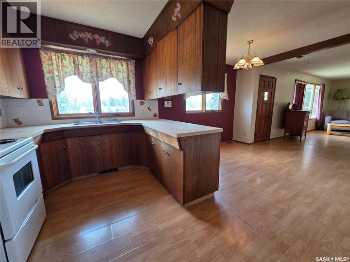 Property Photo:  403 Annable Street  SK S0H 2A0 