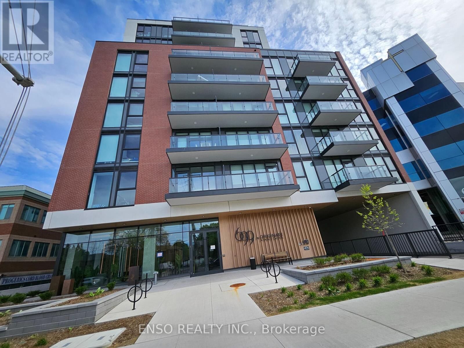 Property Photo: 699 Sheppard Avenue East 105 ON M2K 0J5