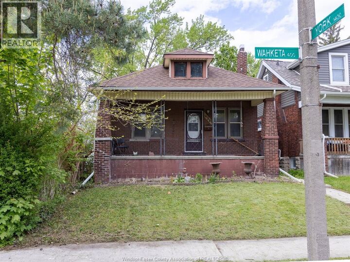 Property Photo: 438 Wahketa Street ON N8X 1B6