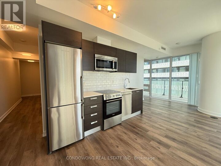 Property Photo:  42 Charles Street East 3102  ON M4Y 0B7 