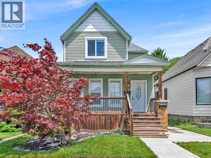 Property Photo:  828 Lincoln  ON N8Y 2H1 
