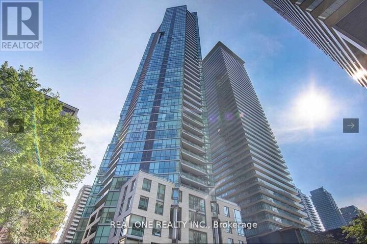 Property Photo:  45 Charles Street East 4212  ON M4Y 0B8 