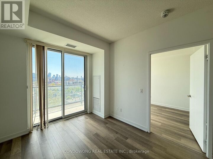 Property Photo:  181 Huron Street 1202  ON M5T 0C1 