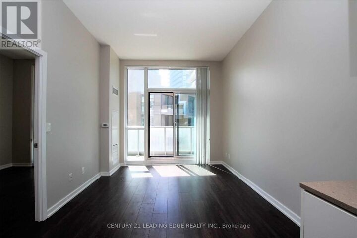 Property Photo:  56 Forest Manor Road 204  ON M2J 1M6 