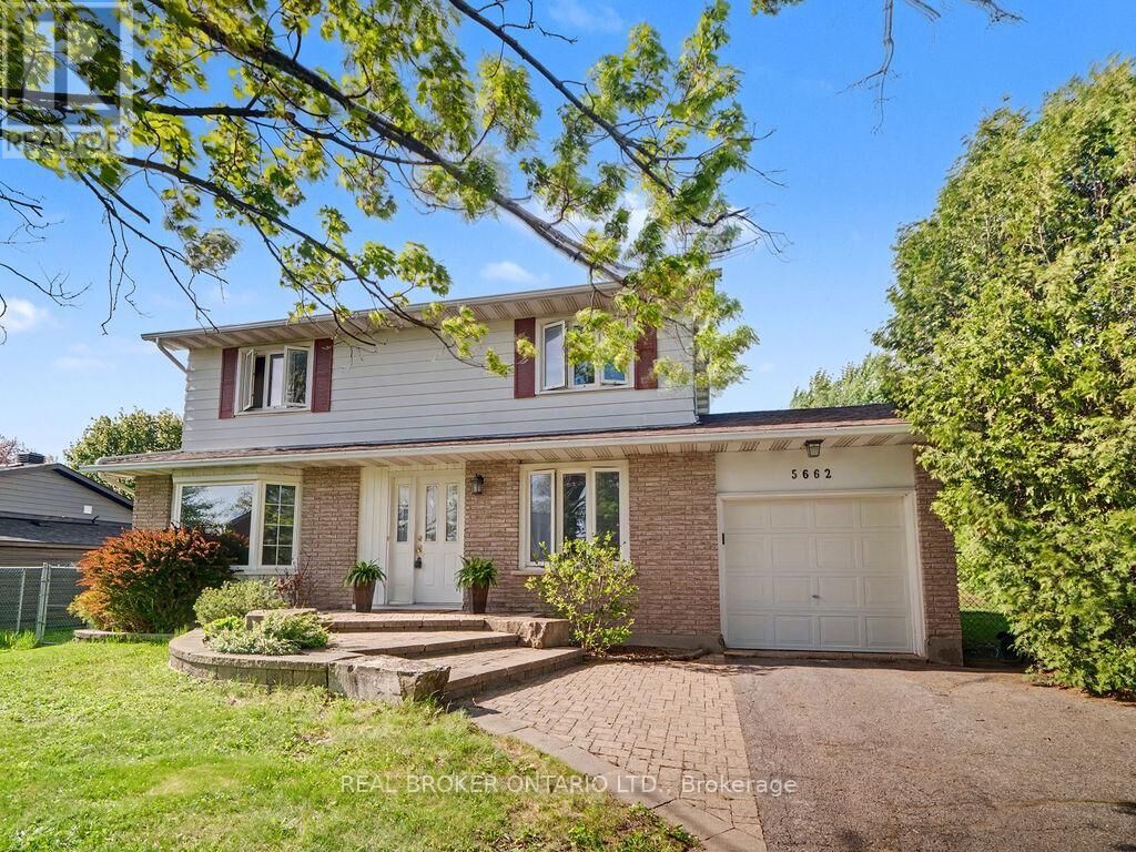 Property Photo:  5662 South Island Park Drive  ON K4M 1J3 