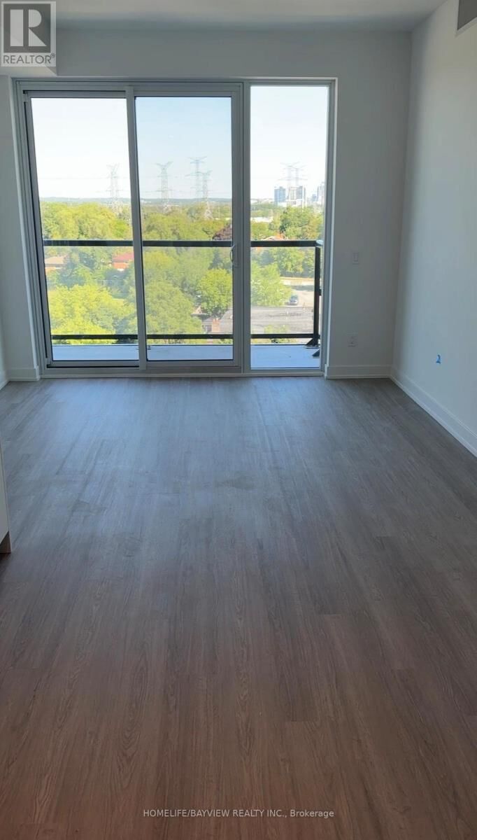 Property Photo:  8188 Yonge Street 810  ON L4J 0M2 