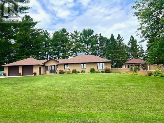 18 Goegan Road — photo 1