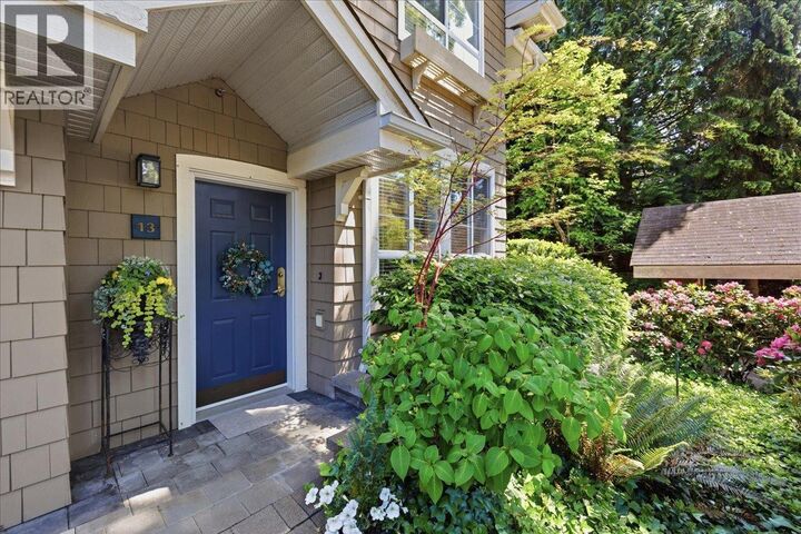 Property Photo:  5605 Hampton Place 13  BC V6T 2H2 