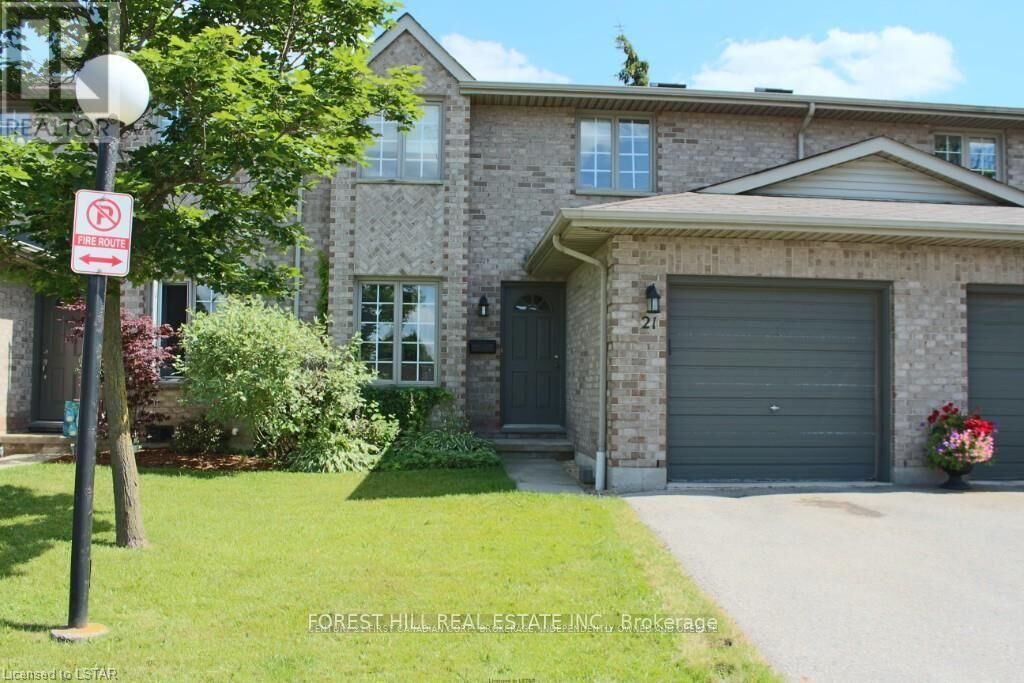 Property Photo: 340 Ambleside Drive 21 ON N6G 4Y5
