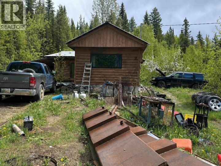 Property Photo: 6348 Rosette Lake Road BC V0L 1N0