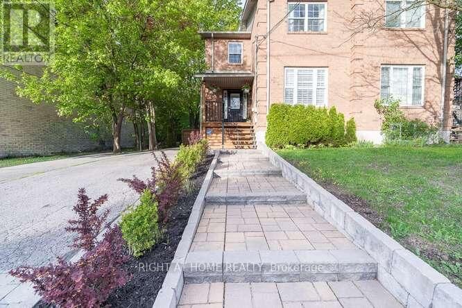 Property Photo: 17 Machell Avenue North ON L4G 2R6