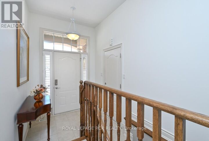 Property Photo: 164 Ridge Way ON L9R 0H3