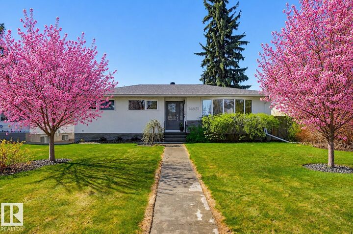 Property Photo:  14631 88 Avenue NW  AB T5R 4J7 