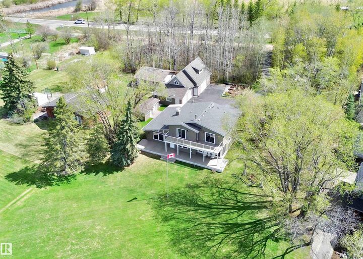 Property Photo: 54524 Ste. Anne Trail 4 AB T0E 0A0