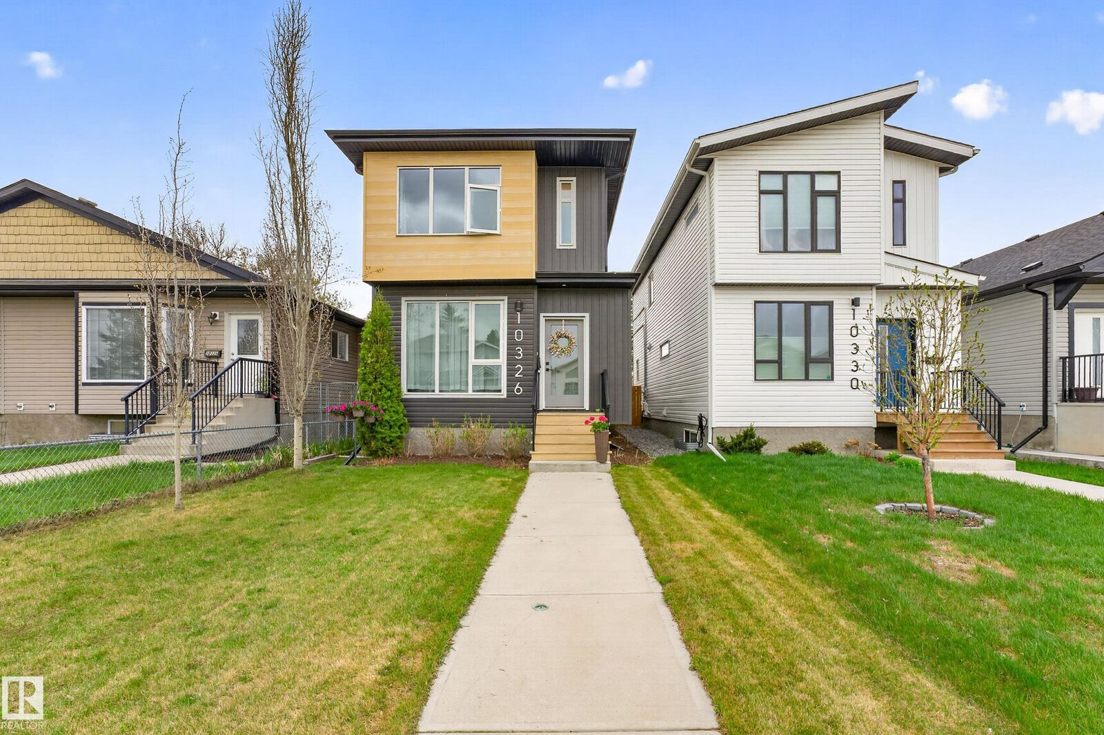 Property Photo:  10326 160 Street NW  AB T5P 3G3 