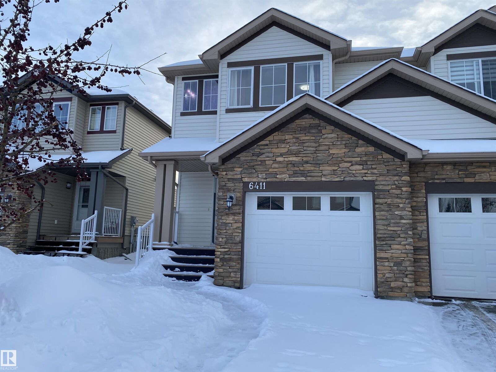 Property Photo: 6411 18 Avenue SW AB T6X 0M8