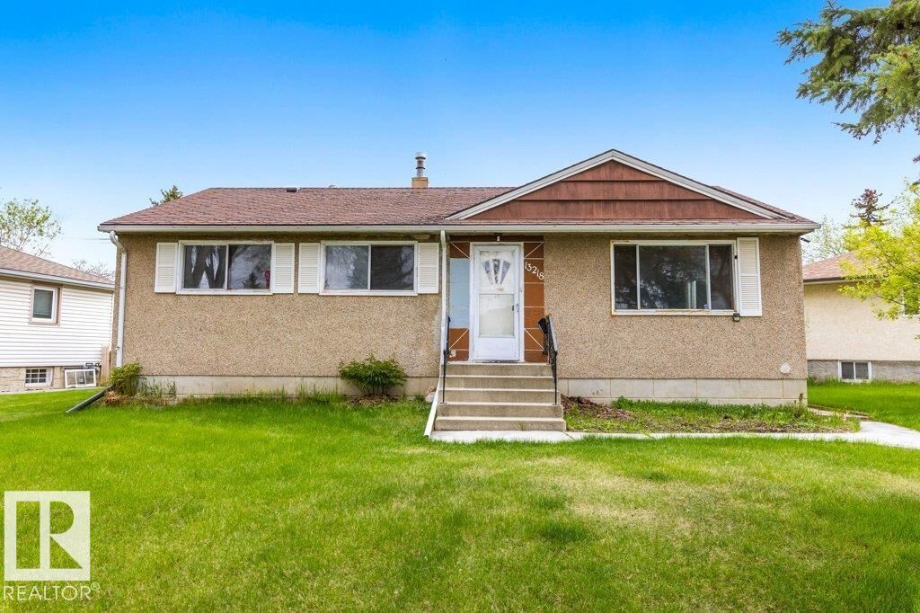 Property Photo:  13218 116 Avenue NW  AB T5M 3E2 