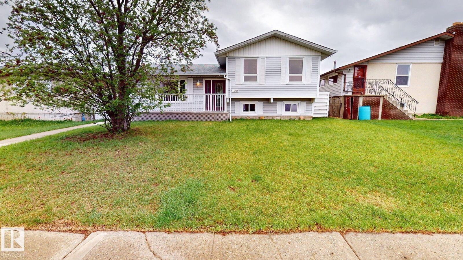 Property Photo:  14252 83 Street NW  AB T5E 2X9 