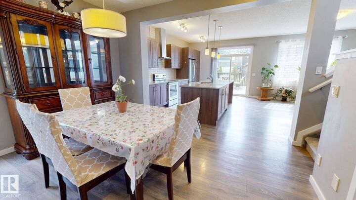 Property Photo:  5159 Crabapple Link SW  AB T6X 1X1 