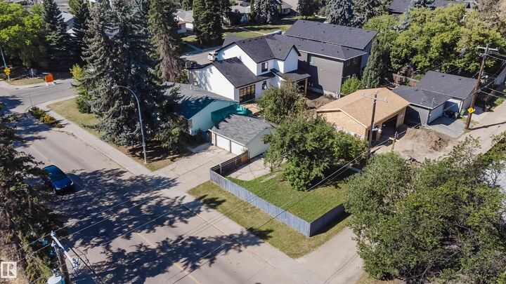Property Photo: 14632 95 Avenue NW AB T5N 0B3