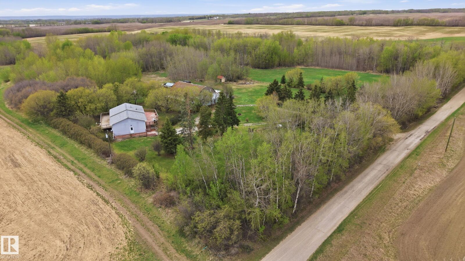 Property Photo:  51102 Rge Road 22  AB T7Y 2H7 