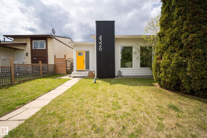 Property Photo:  4326 37 Street NW  AB T6L 4J7 