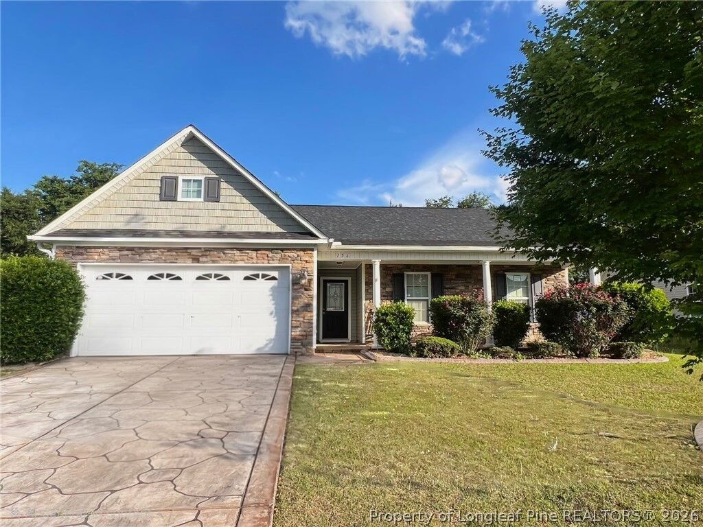 Property Photo:  156 Crestwood Lane  NC 28376 