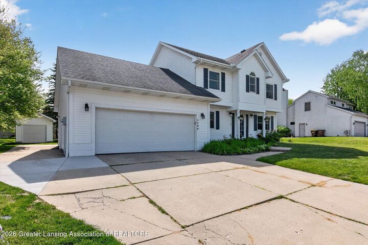Property Photo:  2288 Chisholm Court  MI 48842 