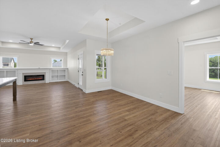 Property Photo: 98 Shepherds Way KY 40162
