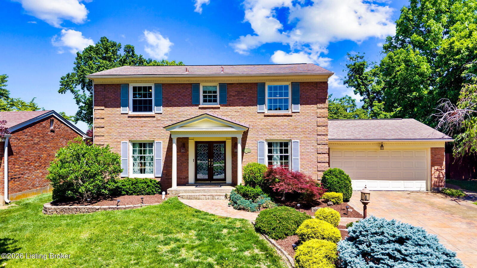 Property Photo:  10807 Helmsdale Ln  KY 40243 