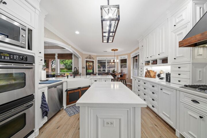 Property Photo: 20303 Silverwood Trail TX 77433