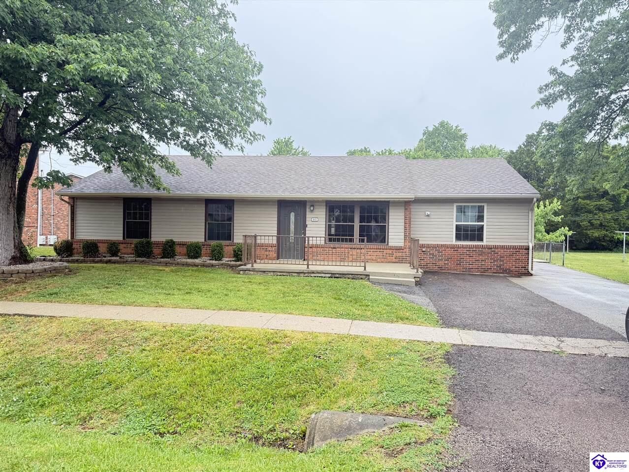 Property Photo: 441 Seminole Road KY 40160
