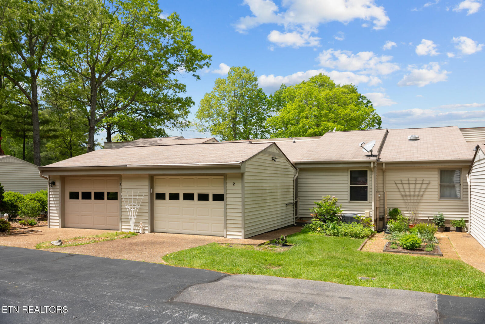 Property Photo:  2 Woodland Court  TN 38558 