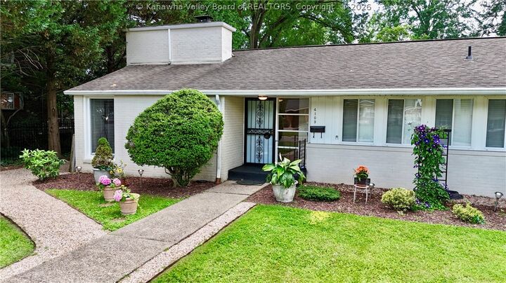Property Photo:  4109 Virginia Avenue SE  WV 25304 