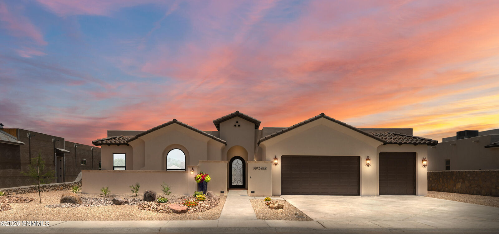 Property Photo: 3848 Santa Catalina Loop NM 88005