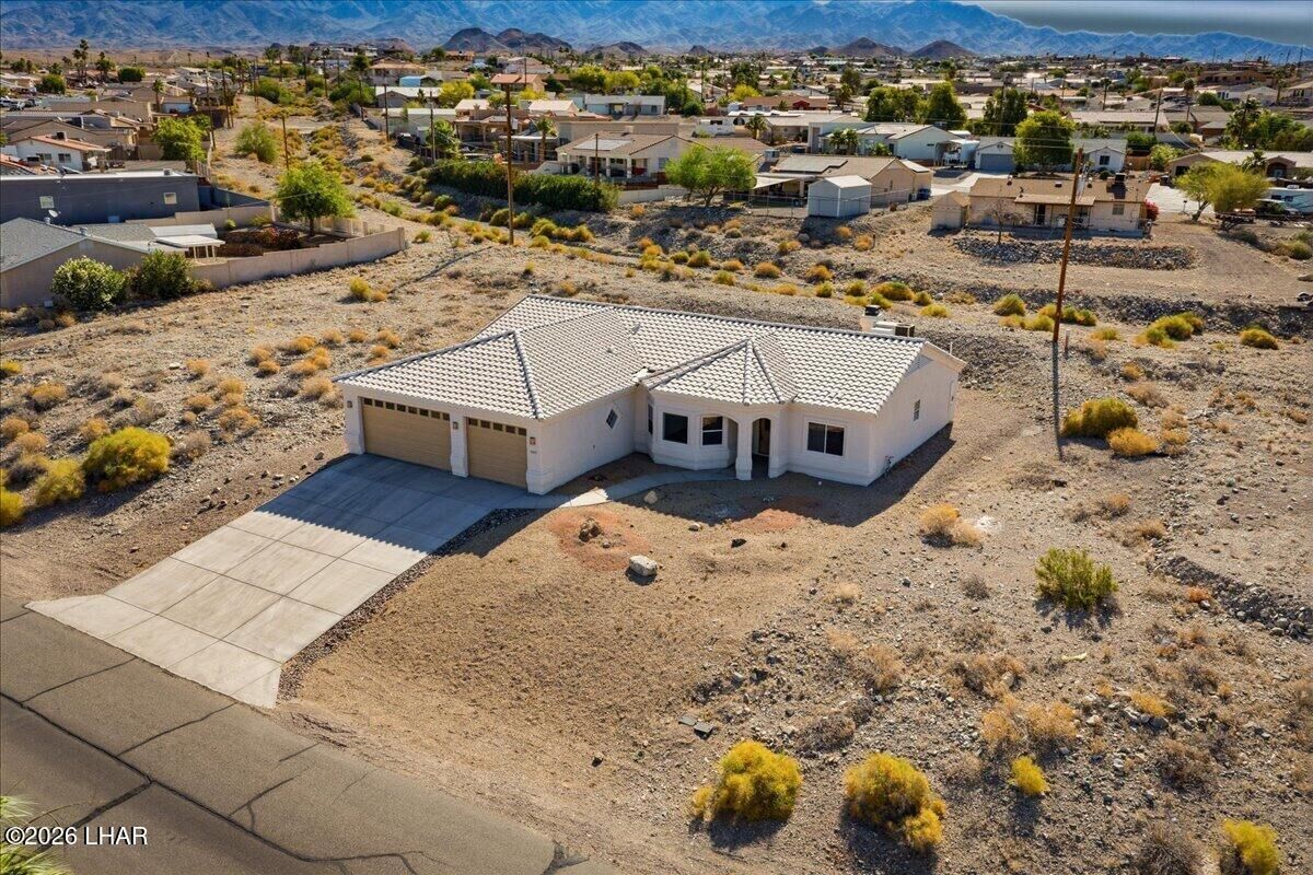 Property Photo:  3244 Sheik Dr  AZ 86404 