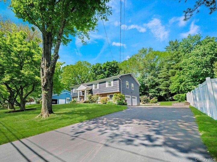 Property Photo:  5 Dorchester Avenue  NY 10956 