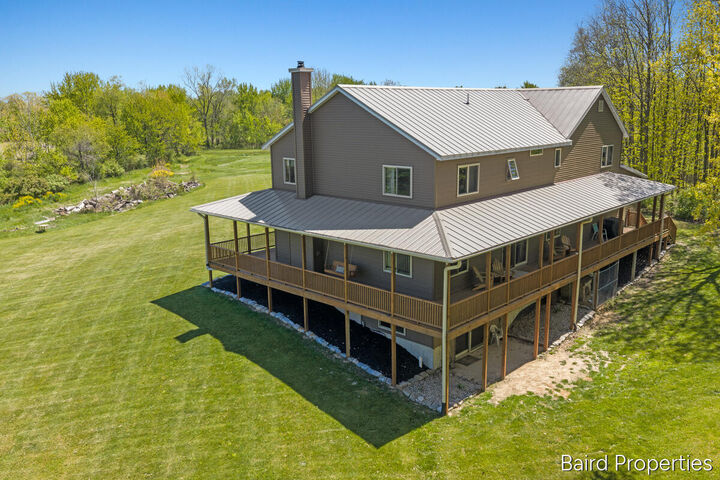 Property Photo: 197 Leonard Street NW MI 49534