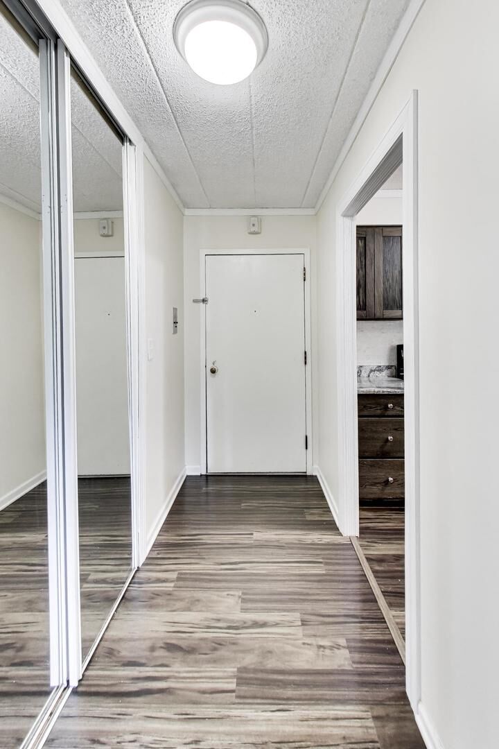 Property Photo: 1056 N Mill Street 107 IL 60563