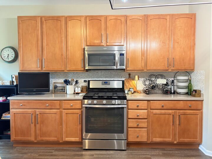 Property Photo:  1883 Crenshaw Circle  IL 60061 