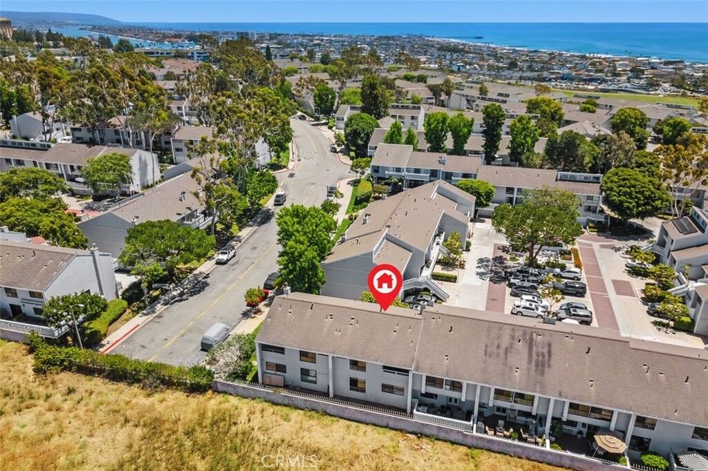 Property Photo:  12 Aries Court  CA 92663 