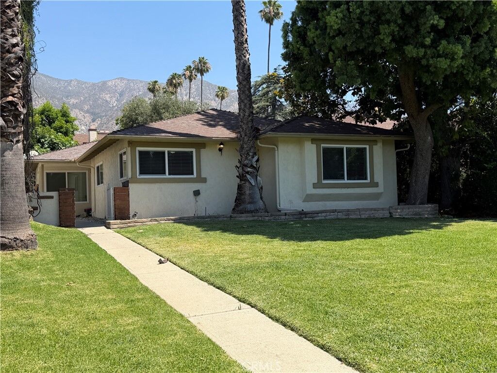 Property Photo:  511 Mariposa Avenue  CA 91024 